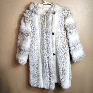 Frost Fighter Vintage Girls Full Length Hooded Buttonfront Faux Fur Coat-Size 16